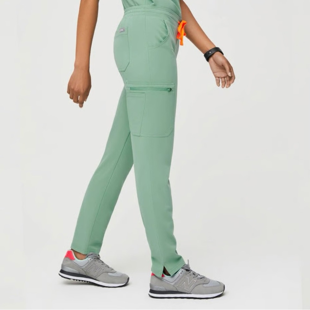Jade Yola Skinny Scrub Pant-S/P - Picture 3 of 6